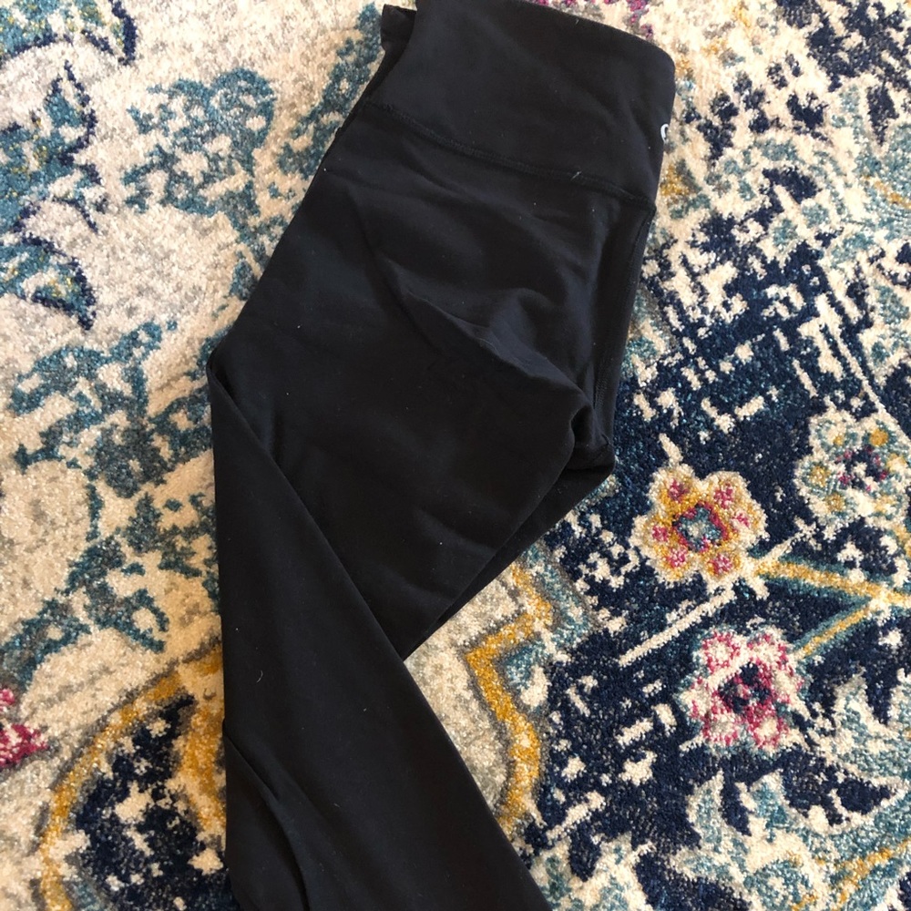 Lululemon size: 2 Womens Cropped Leggings